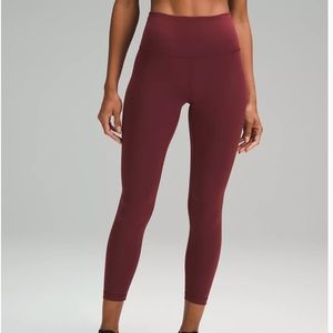 Lululemon Wunder Train High-Rise Tight 25" size 4